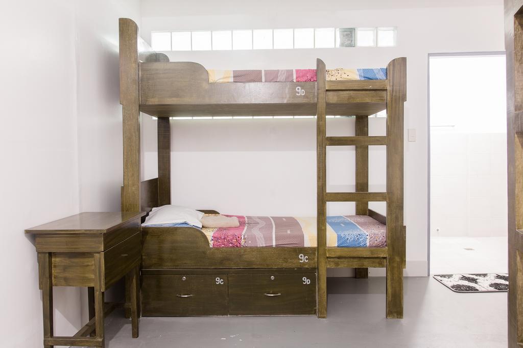 Lokal Hostel Makati City Chambre photo