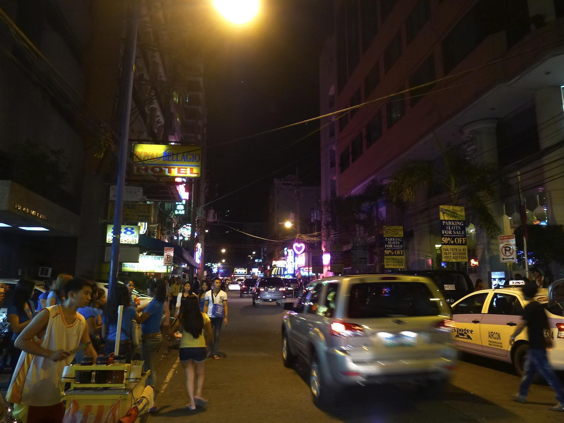 Lokal Hostel Makati City Extérieur photo