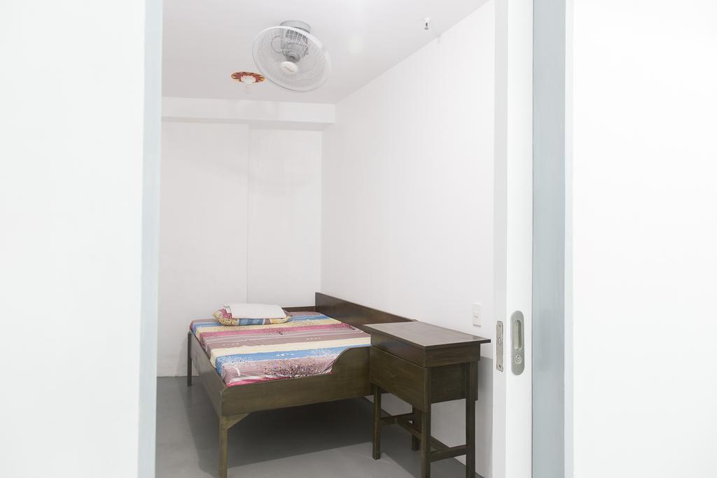Lokal Hostel Makati City Chambre photo