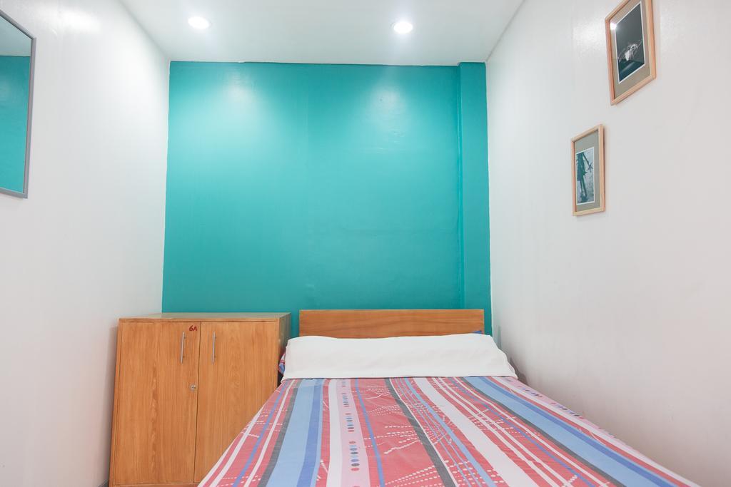 Lokal Hostel Makati City Chambre photo