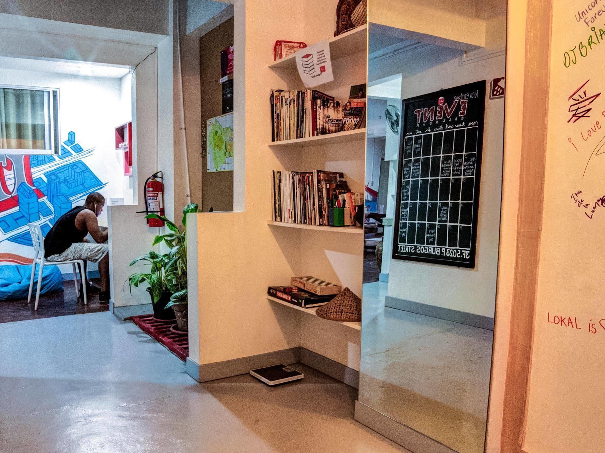 Lokal Hostel Makati City Extérieur photo